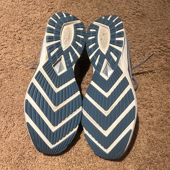 Brooks DNA AMP - Picture 4 of 4